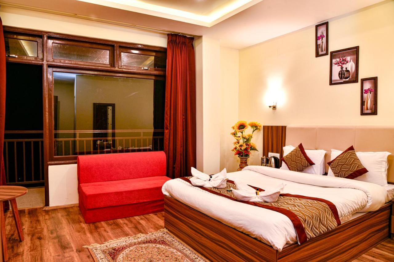 Rufina Palm Bliss Hotel Pelling Exterior foto