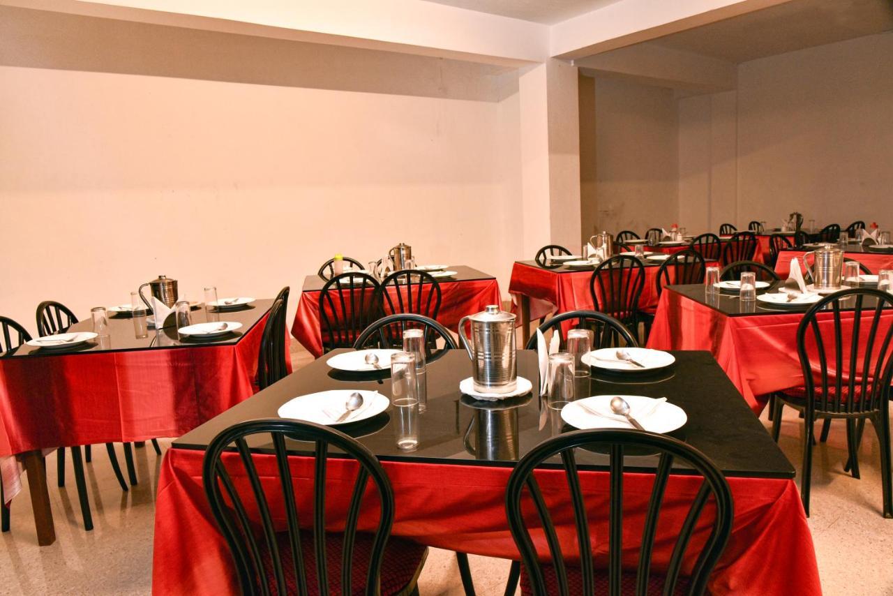 Rufina Palm Bliss Hotel Pelling Exterior foto